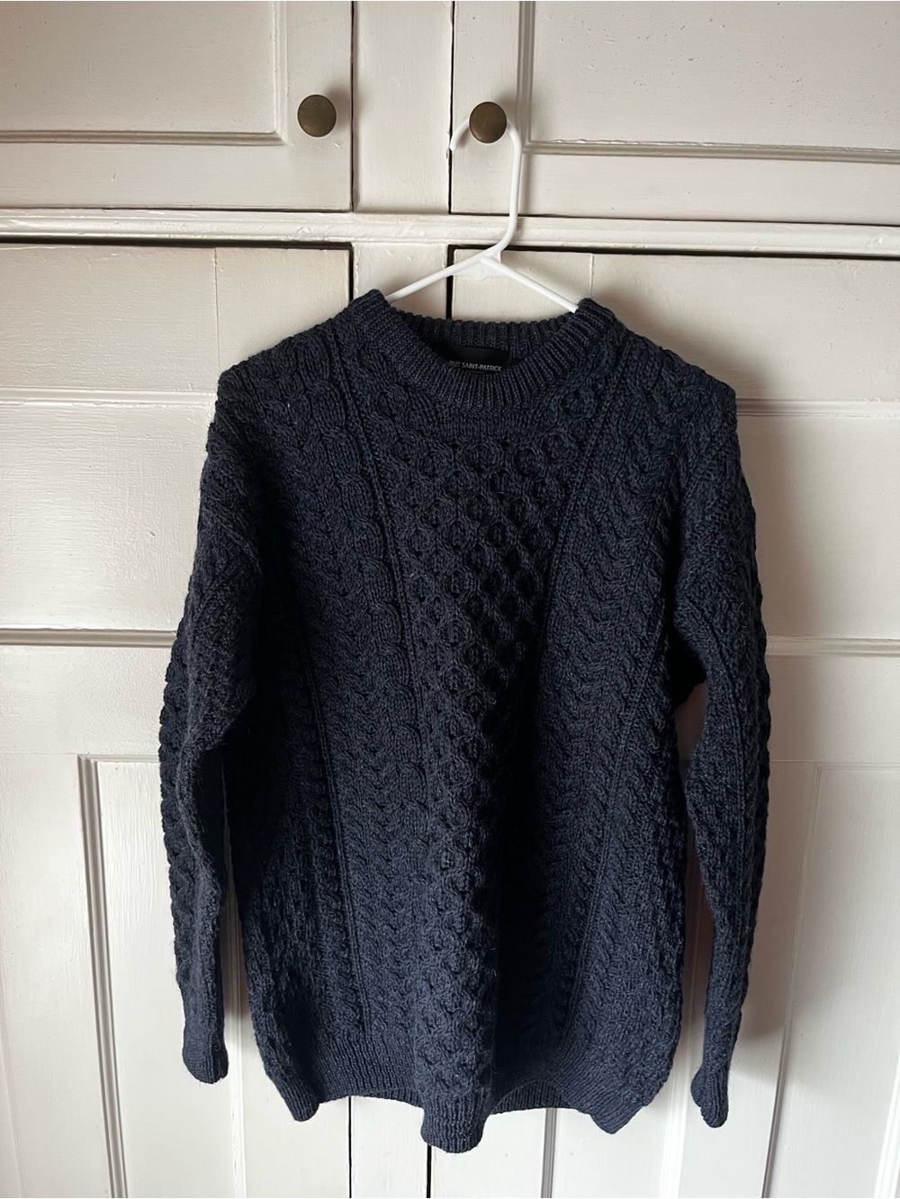 NWOT - Rue Saint-Patrick - Classic Navy Wool Knit Sweater - Men’s Size L